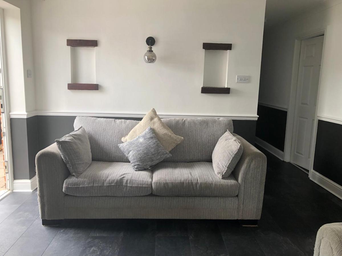 The Garden Suite Denby Village Extérieur photo
